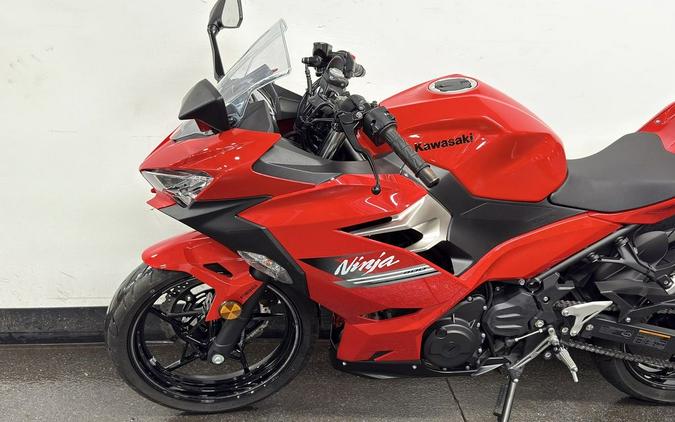 2021 Kawasaki Ninja® 400 ABS Passion Red