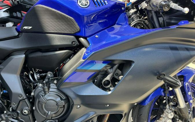2024 Yamaha YZF R7