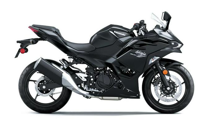 2026 Kawasaki Ninja® 500 Metallic Flat Spark Black