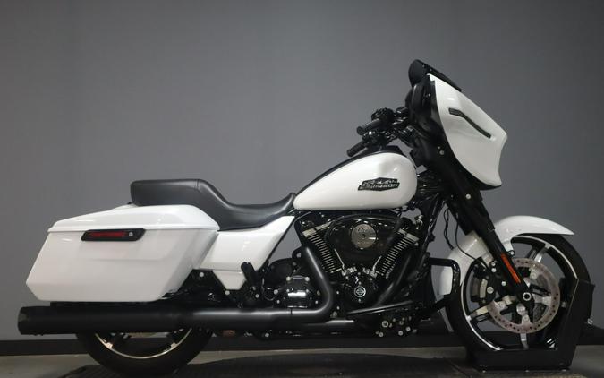 2024 Harley-Davidson Street Glide (FLHX)