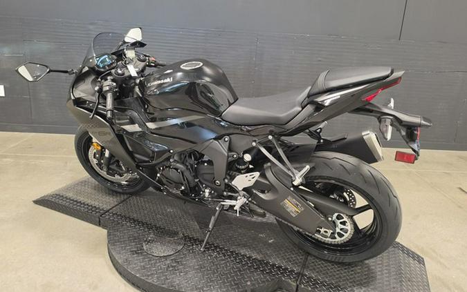 2027 Kawasaki Ninja ZX-6R