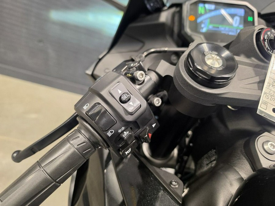 2027 Kawasaki Ninja ZX-6R