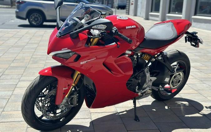 2024 Ducati Supersport 950 S Red