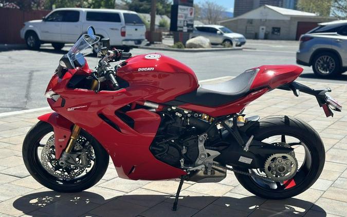 2024 Ducati Supersport 950 S Red