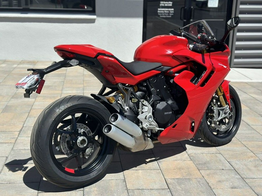 2024 Ducati Supersport 950 S Red