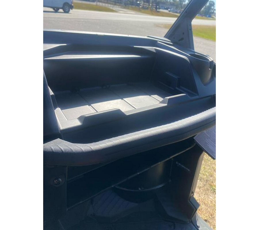 2026 Can-Am Defender PRO XT