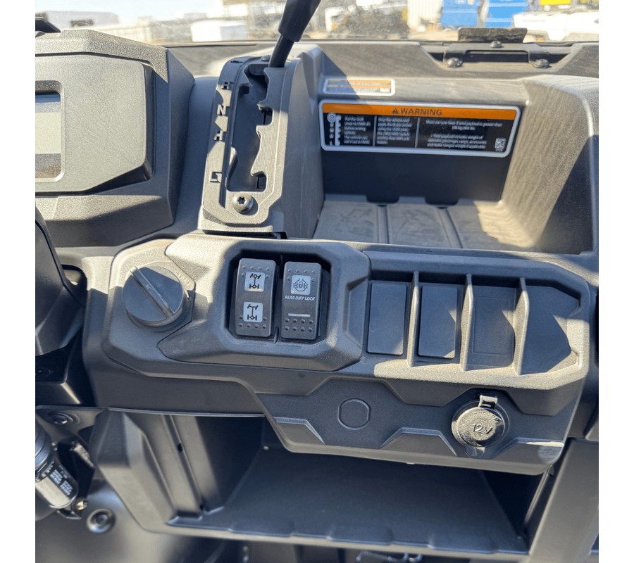 2026 CAN-AM DEFENDER MAX DPS HD7