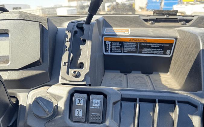 2026 CAN-AM DEFENDER MAX DPS HD7