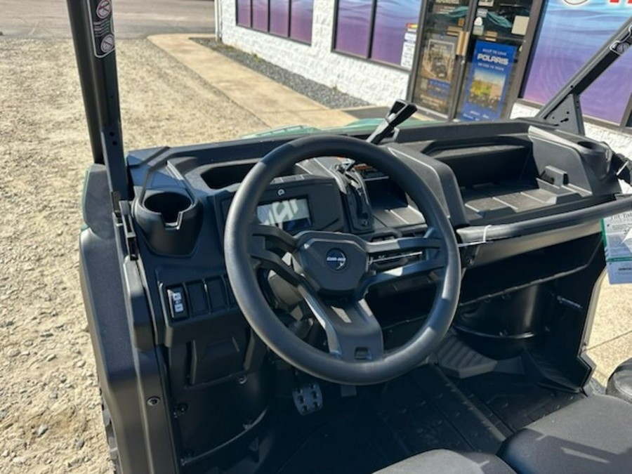 2026 Can-Am Defender DPS HD10