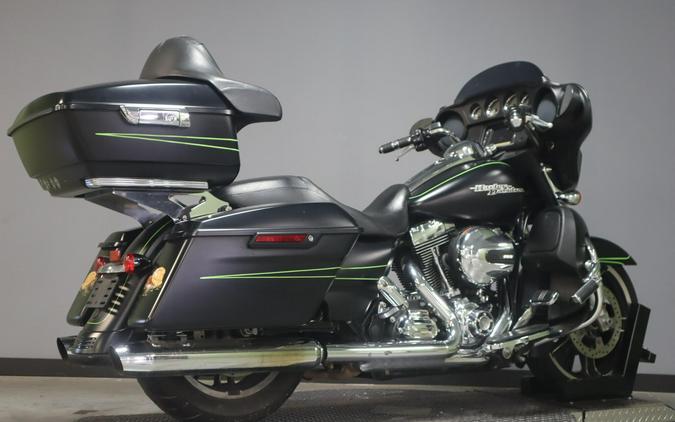 2015 Harley-Davidson Street Glide Special (FLHXS)