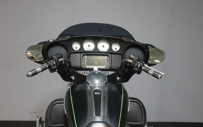 2015 Harley-Davidson Street Glide Special (FLHXS)