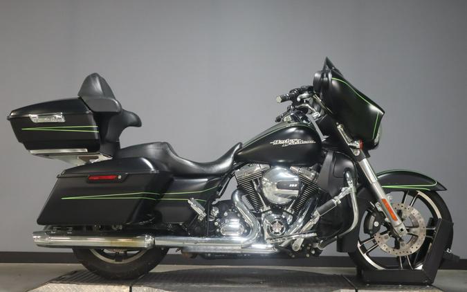2015 Harley-Davidson Street Glide Special (FLHXS)