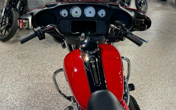 2023 Harley-Davidson FLHX - Street Glide