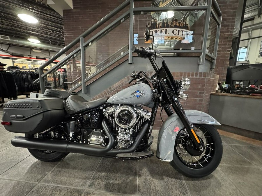 2026 Harley-Davidson® FLHC - Heritage Classic
