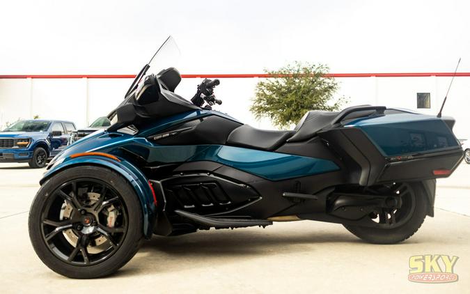 2023 Can-Am Spyder RT