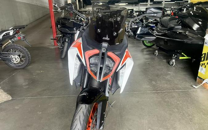 2019 KTM 1290 Super Duke GT