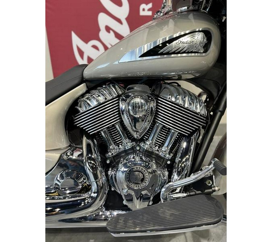 2023 Indian Motorcycle® Chieftain® Limited Silver Quartz Metallic