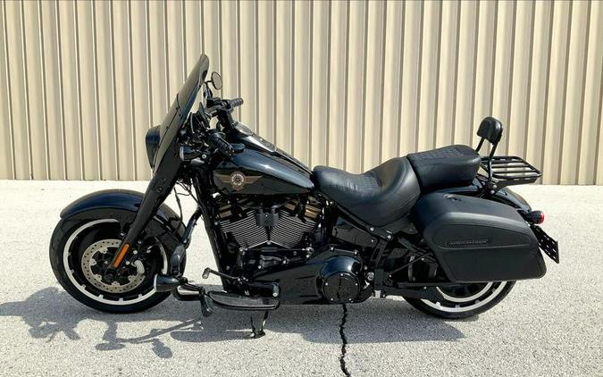 2020 Harley-Davidson Fat Boy 30th Anniversary Review (8 Fast Facts)