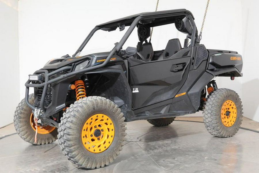 2022 Can-Am® Commander XT-P