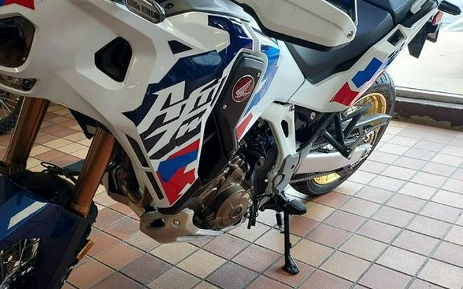 2024 Honda® Africa Twin Adventure Sports ES DCT