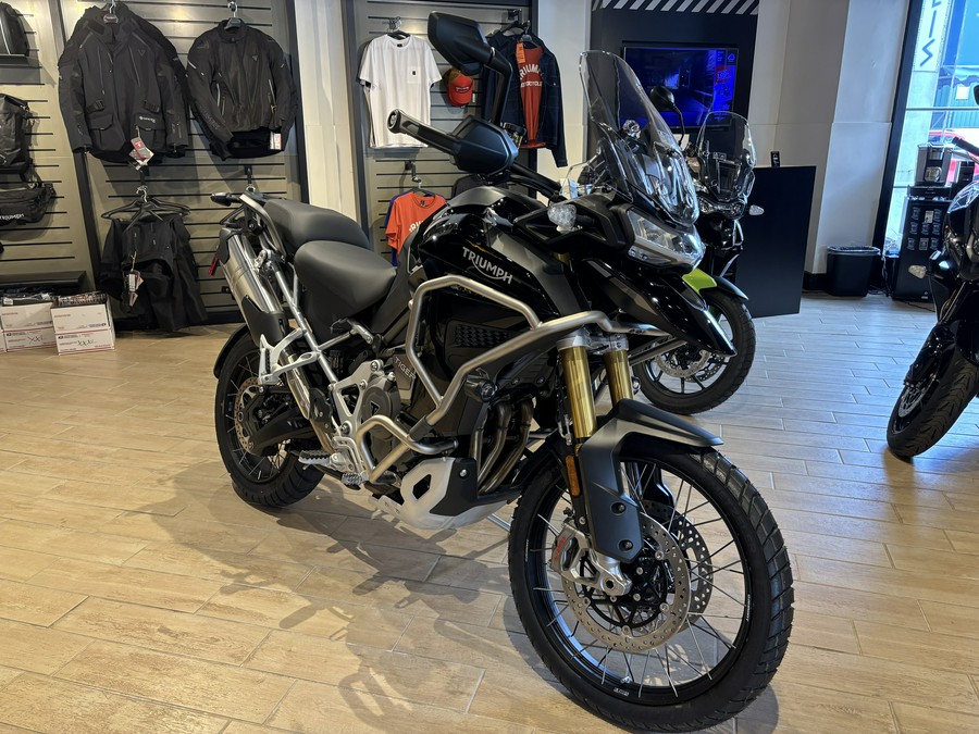 2025 Triumph Tiger 1200 Rally Explorer