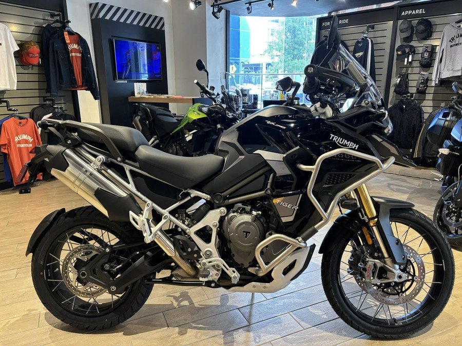 2025 Triumph Tiger 1200 Rally Explorer