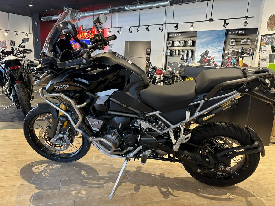 2025 Triumph Tiger 1200 Rally Explorer