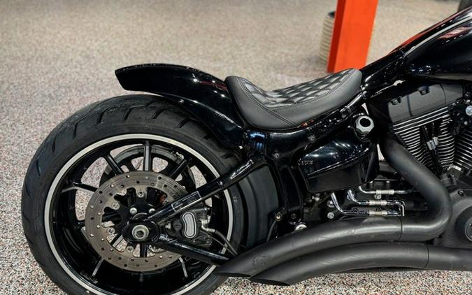 2014 Harley-Davidson Softail FXSB - Breakout