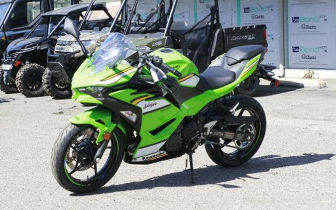 2025 Kawasaki Ninja® 500 KRT Edition