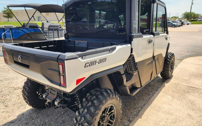 2026 Can-Am Defender MAX Limited HD11