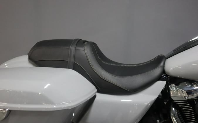 2025 Harley-Davidson Road Glide (FLTRX)