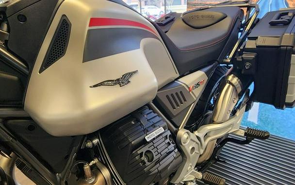 2023 Moto Guzzi V85 TT Travel