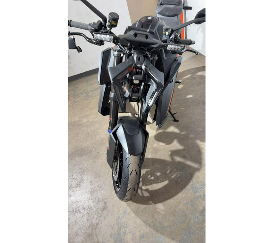 2026 KTM 1390 Super Duke R EVO