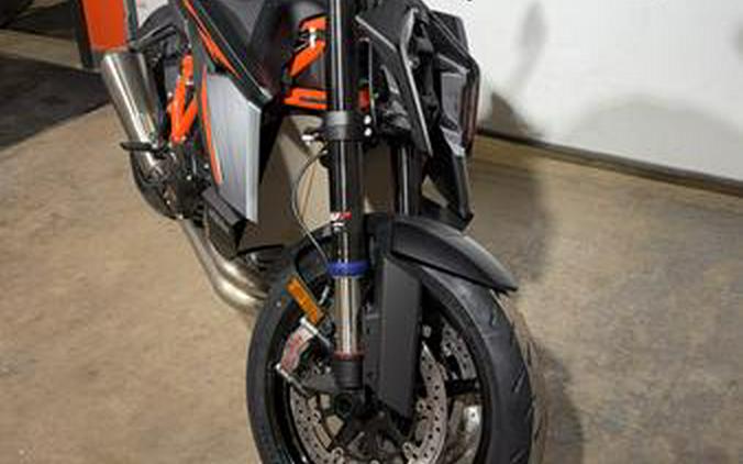 2026 KTM 1390 Super Duke R EVO