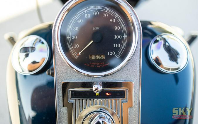 2003 HARLEY ROAD KING CLASSIC