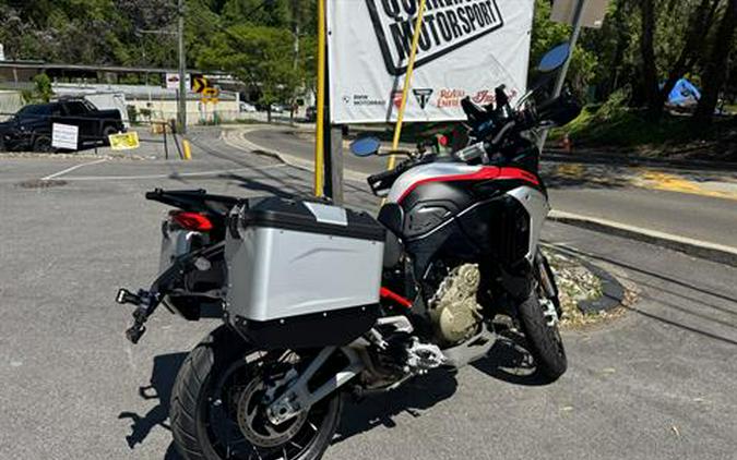 2024 Ducati Multistrada V4 Rally Adventure Travel & Radar