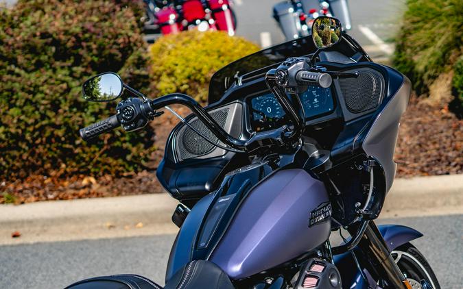 FLTRX 2025 Road Glide™