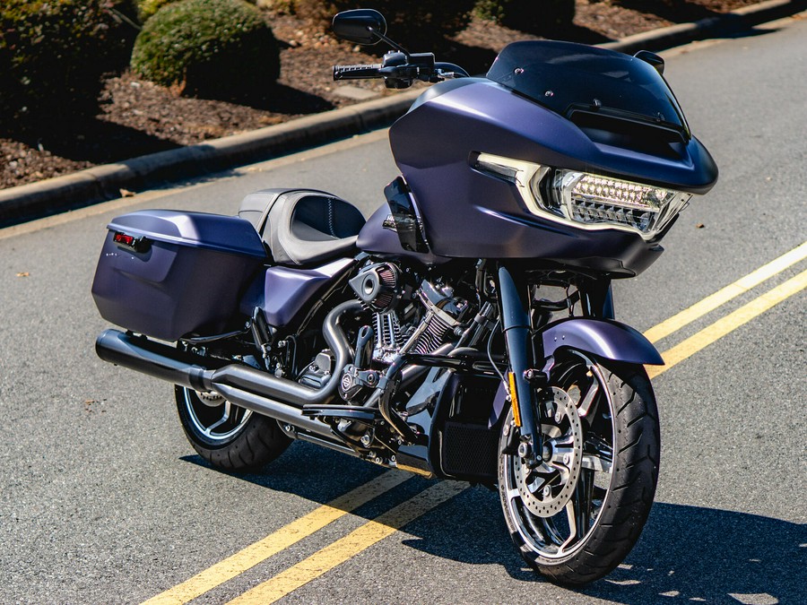 FLTRX 2025 Road Glide™