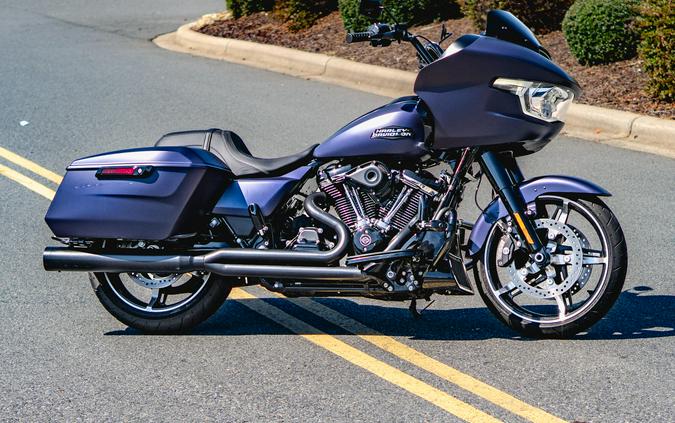 FLTRX 2025 Road Glide™