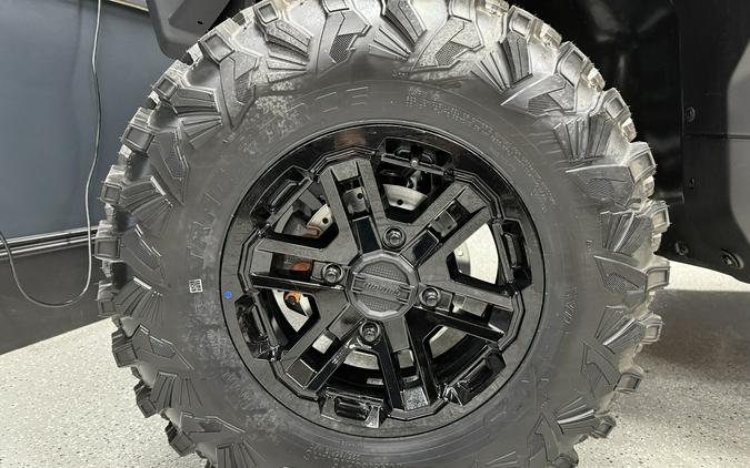 2026 Can-Am Defender MAX Limited HD11