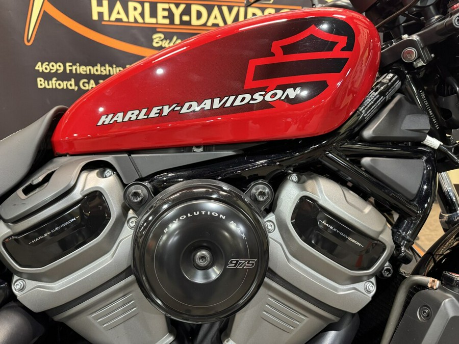 RH975 2022 Nightster™