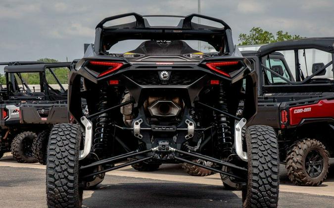 2024 Can-Am™ Maverick R X rs