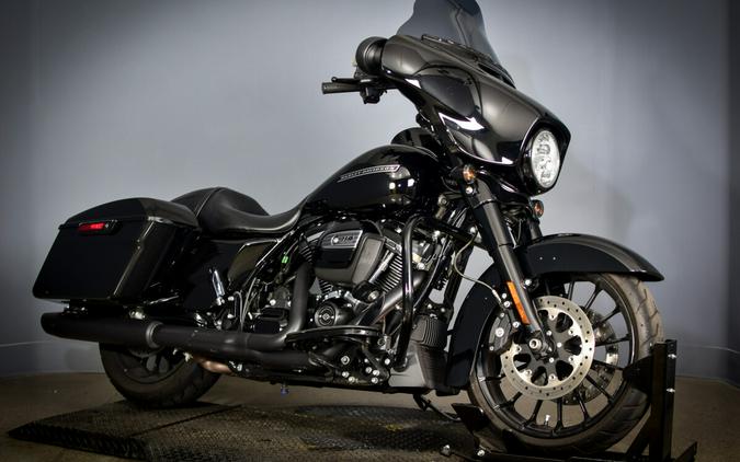 2019 Harley-Davidson Street Glide Special