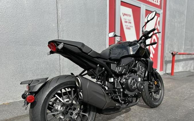 2024 Honda® CB1000R Black Edition