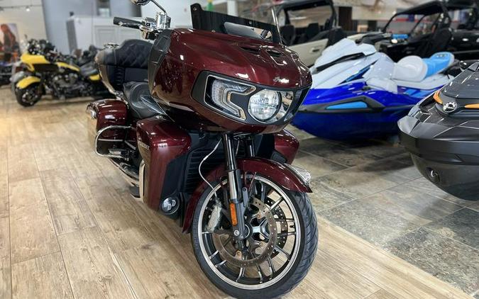 2022 Indian Motorcycle® Pursuit Limited with Premium Package Maroon Metallic/Crimson Metallic