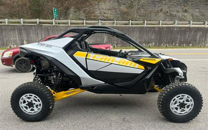 2024 Can-Am Maverick R