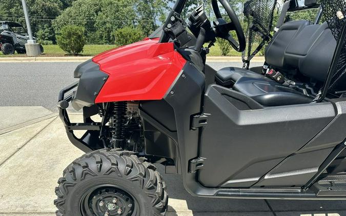 2025 Honda Pioneer 700-4