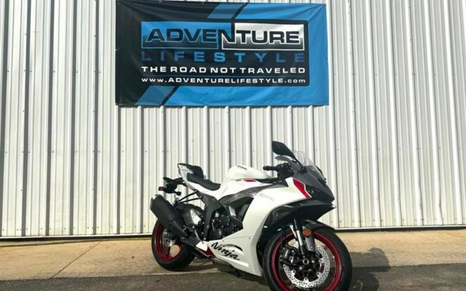 2025 Kawasaki Ninja ZX-6R ABS