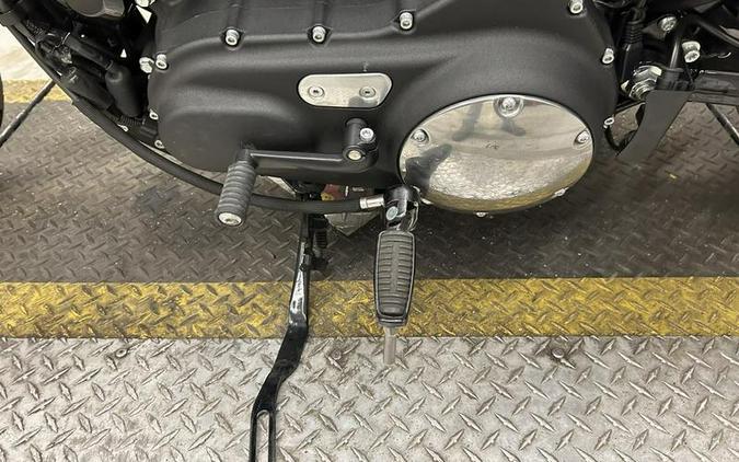 2020 Harley-Davidson® XL883N - Sportster® Iron 883™