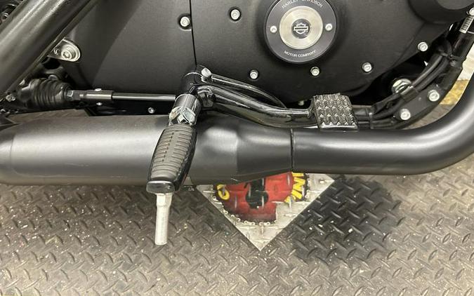 2020 Harley-Davidson® XL883N - Sportster® Iron 883™